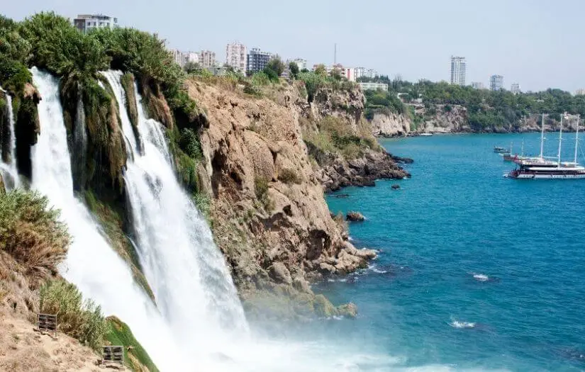 A Taste of Turkey: Istanbul and Antalya in 48 Hours