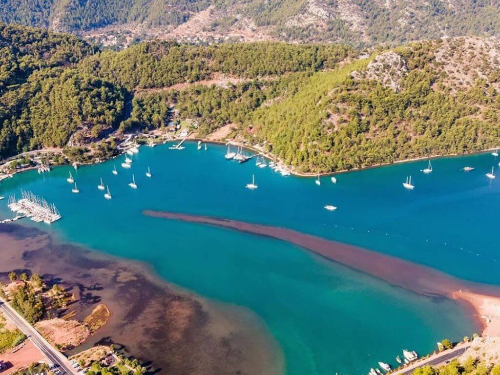 Countryside Discovery: Villages, Waterfalls & Jesus Beach