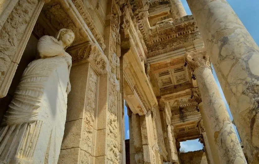 Echoes of Ephesus: Virgin Mary, Artemis Temple & Sirince Day Trip from Izmir