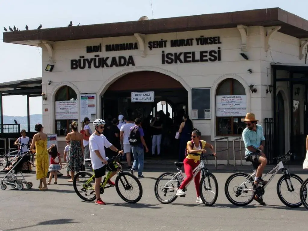  Princes’ Islands Electric Bike Tour